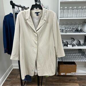 Venezia Cream Overcoat, Three Buttons, Two Pockets, Size 26